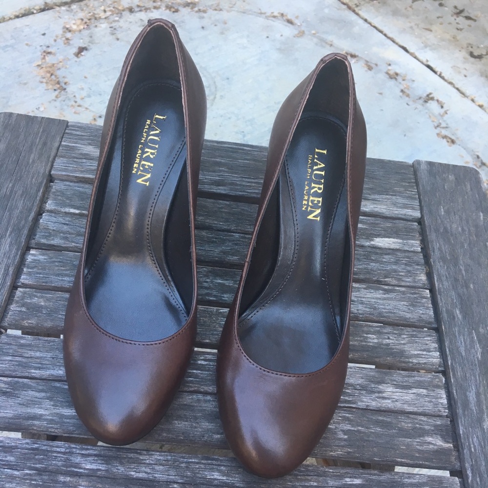 Ralph Lauren Round Toe Block Heel Size 6.5B